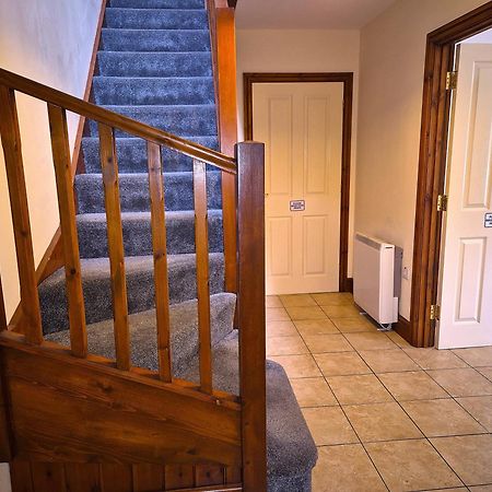 Peregrine Stable Cottage لياندوفيري المظهر الخارجي الصورة
